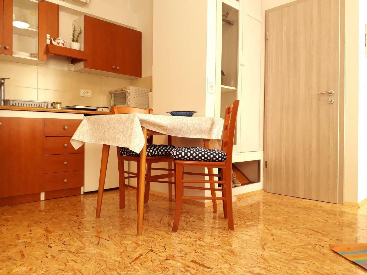 Vse Kontenti Apartment Koper Exterior photo
